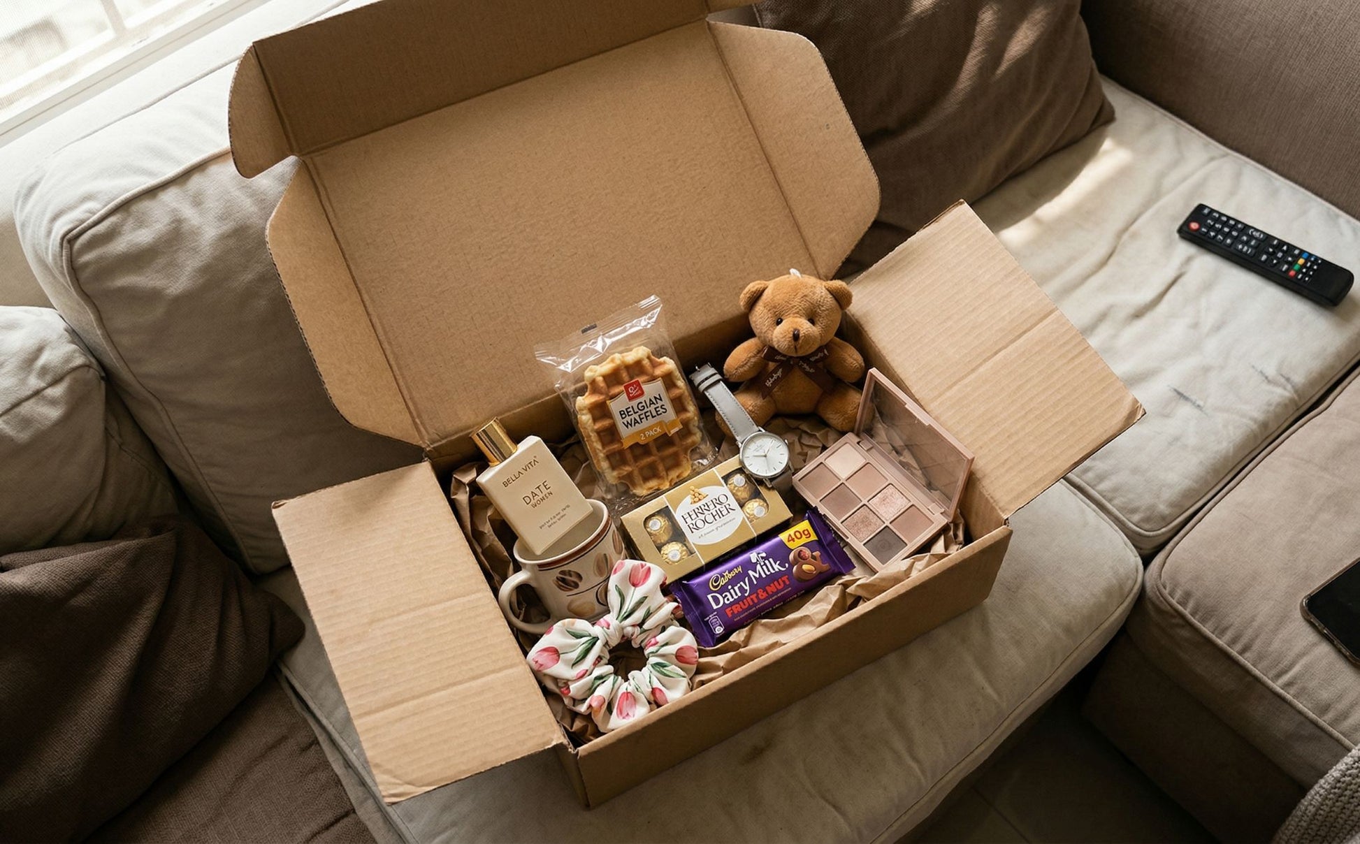 Deluxe Treat & Comfort Gift Box